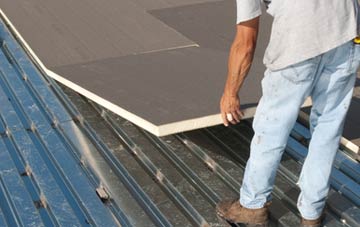 benefits of insulating Guyzance flat roofing